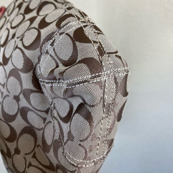 Coach Bleeker Sophie signature canvas leather shoulder bag purple trim Large - Picture 8 of 12